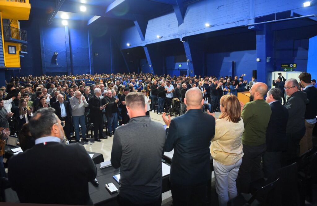 Asamblea de Representantes de Boca Juniors 2025 en La Bombonera – balance con superávit récord y acuerdo con Hard Rock